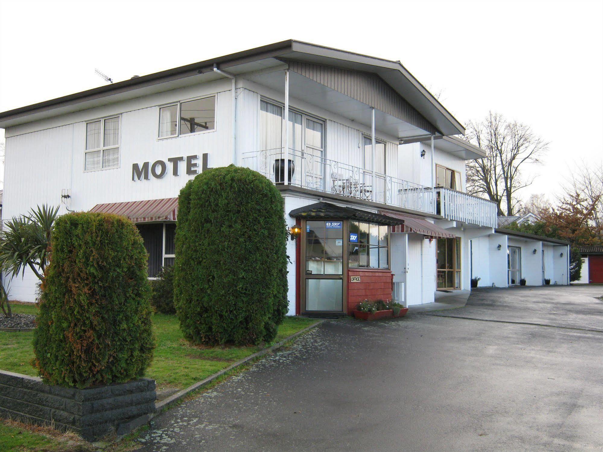 Adelphi Motel Lago Lago Taupo Exterior foto